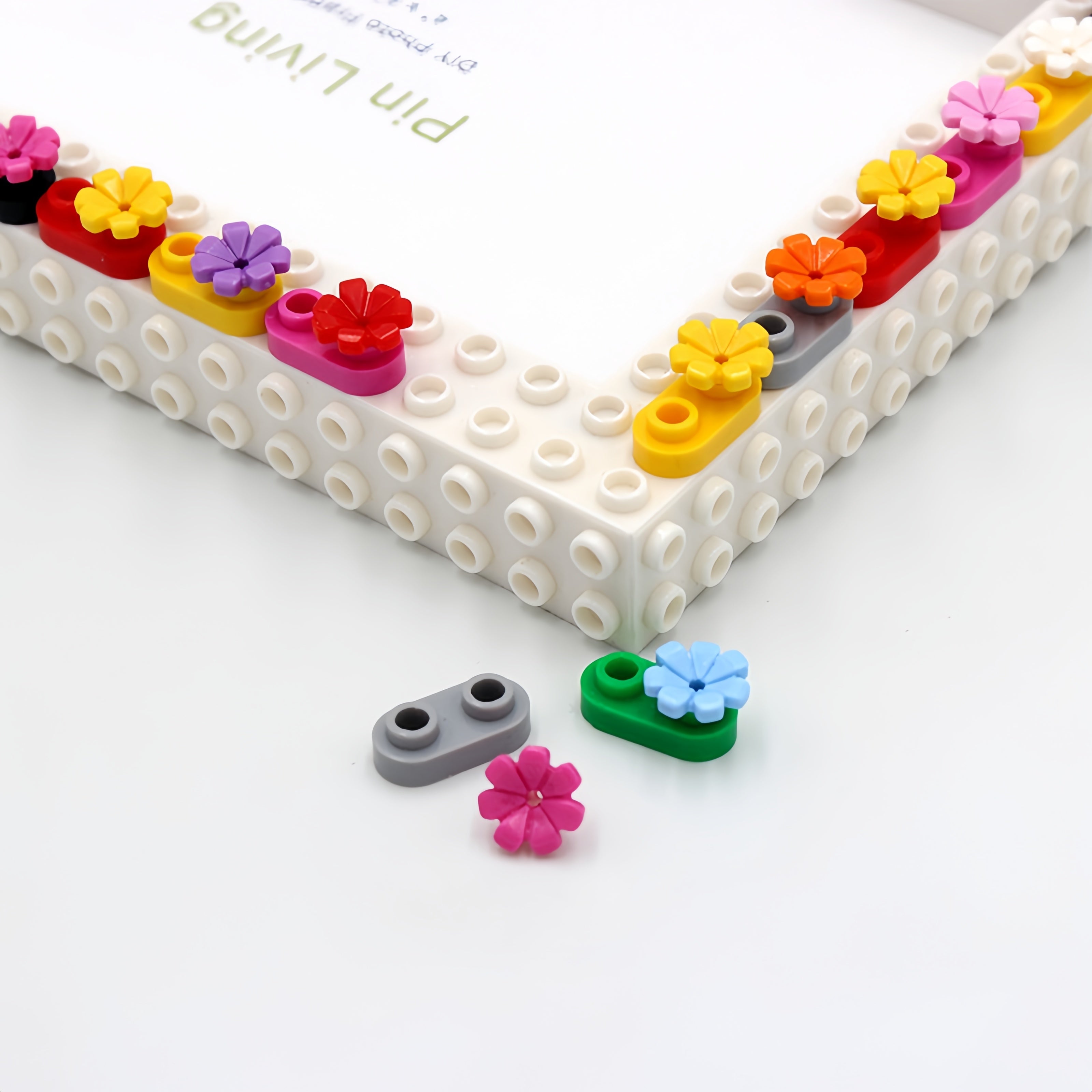 Multicolor Flower  -  DIY Building Block 6‘ Single Photo Frame